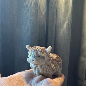 Adorable Cream and Brown Highland Cow candle